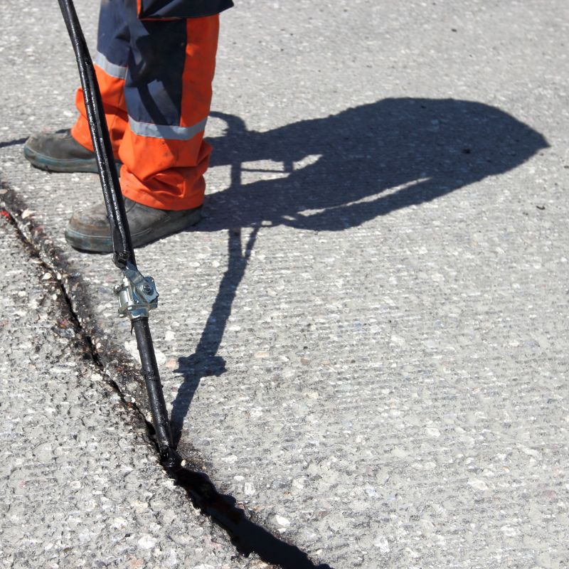 Asphalt Crack Repair