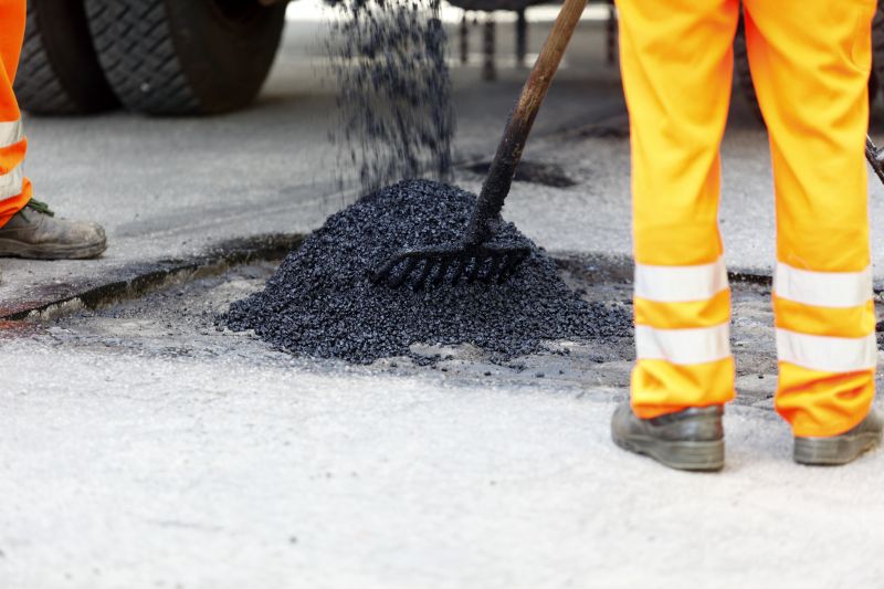 Asphalt Pothole Repair in Savannah, GA